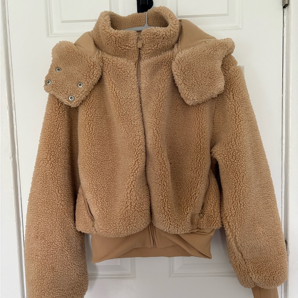 ALO Yoga Foxy Sherpa Jacket